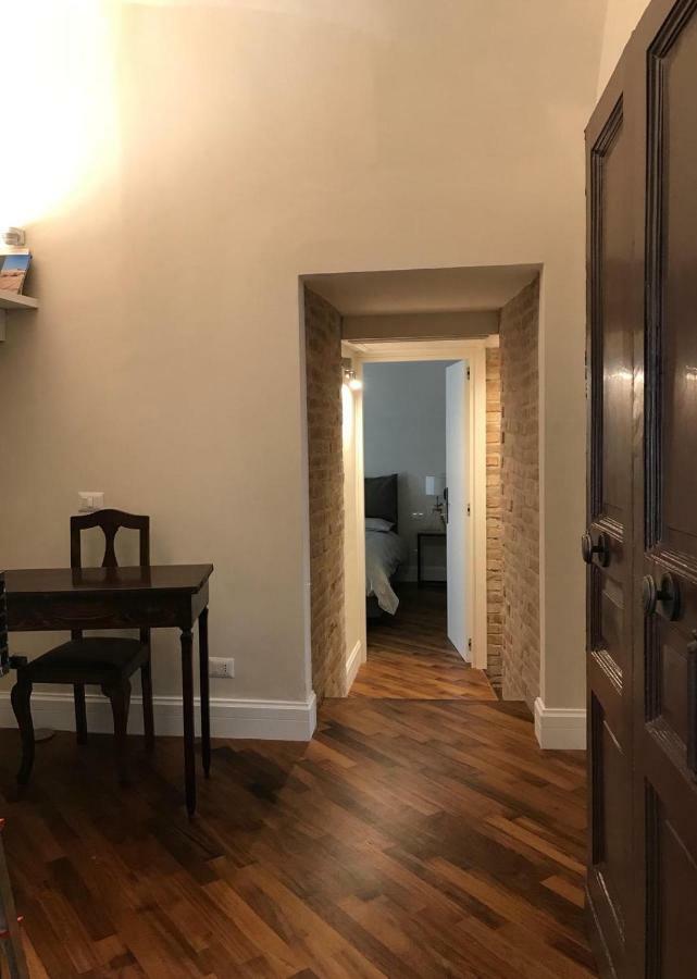 Palazzo Pignatelli Hotell Napoli Eksteriør bilde